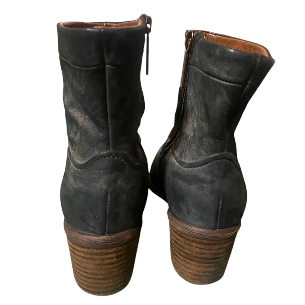 Donal J Pliner Darua Gray Leather Ankle Boots Western Vibe Side Zip Women’s 8.5